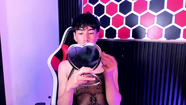 SantyFoxxs online show from 06/06/26, 03:45