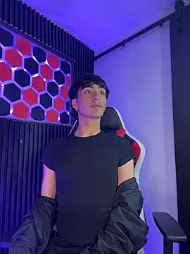 SantyFoxxs online show from 06/04/26, 03:55