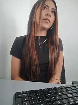 Snapshot of Celestexclear chatting on 06/20/26, 09:20 Celestexclear online show from 06/20/26, 09:20