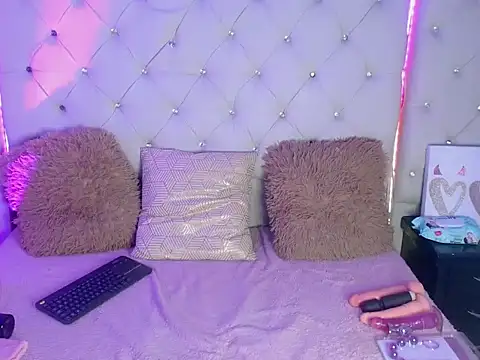 Snapshot of cindysex_ chatting on 06/06/26, 07:52 cindysex online show from 06/06/26, 07:52
