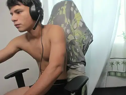 Adrian hot01 online show from 05/29/26, 08:48