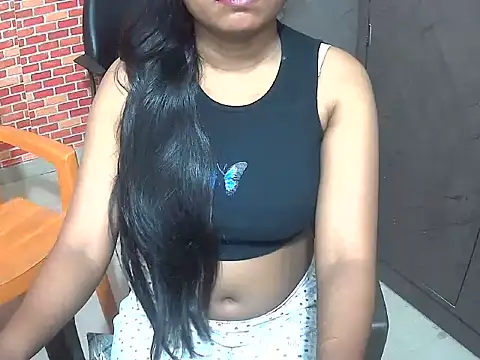 Snapshot of shallykaul chatting on 05/31/26, 04:40 shallykaul online show from 05/31/26, 04:40