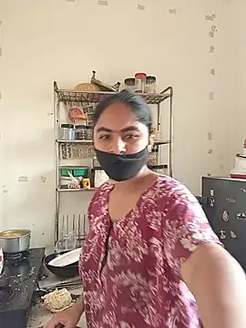 Snapshot of sakshi_moni chatting on 07/17/26, 04:53 sakshi moni online show from 07/17/26, 04:53
