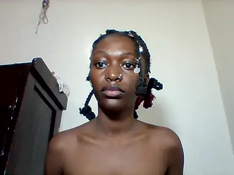 Snapshot of ririboobie chatting on 07/05/26, 04:19 ririboobie online show from 07/05/26, 04:19