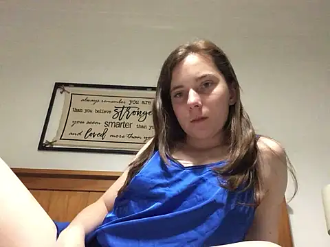 Maisie 01 online show from 06/04/26, 07:51