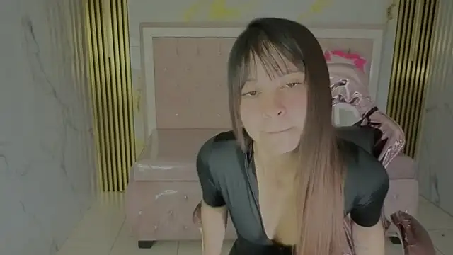 Snapshot of isabeau_s chatting on 07/15/26, 01:18 isabeau s online show from 07/15/26, 01:18