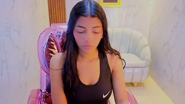 Snapshot of valentina_gomez_s chatting on 06/04/26, 12:54 valentina gomez s online show from 06/04/26, 12:54
