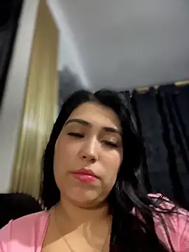 Snapshot of Antonellax__ chatting on 06/17/26, 11:09 Antonellax online show from 06/17/26, 11:09