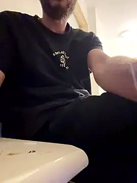 tuna613 online show from 07/29/26, 02:33