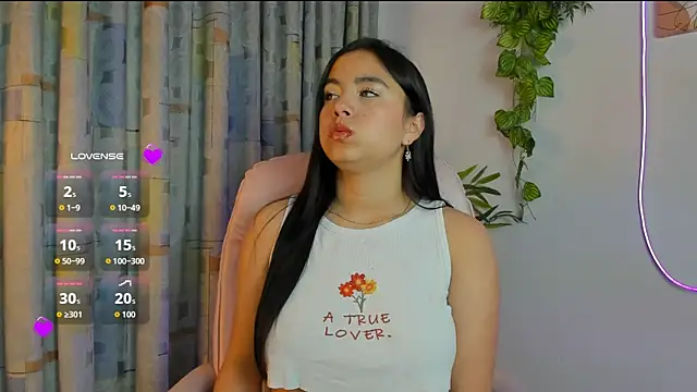 Zoe Queens online show from 07/08/26, 12:39