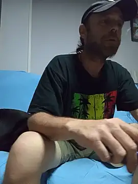 Toni13 1983 online show from 06/06/26, 10:04