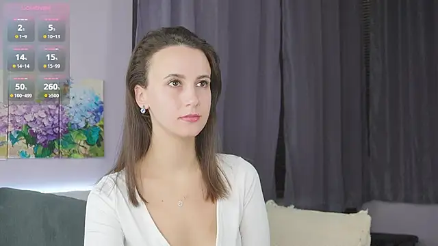 SoLovelyAnna online show from 11/28/25, 11:05