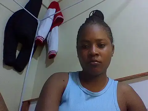 Prettydoll2 online show from 05/31/26, 05:40
