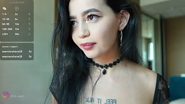 Snapshot of feelitann chatting on 06/11/26, 05:26 feelitann online show from 06/11/26, 05:26