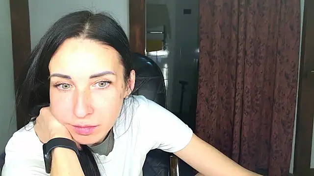 BouncySweety online show from 11/27/25, 08:09