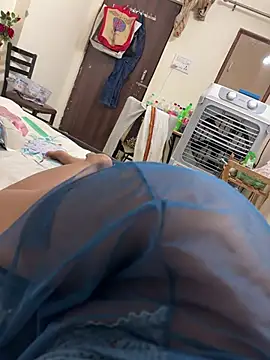 cute girl 99 online show from 06/18/26, 10:26