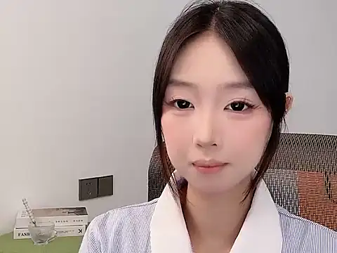 Yoyo33355 online show from 05/28/26, 03:03