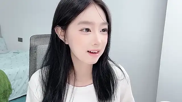 Yoyo33355 online show from 07/01/26, 03:51