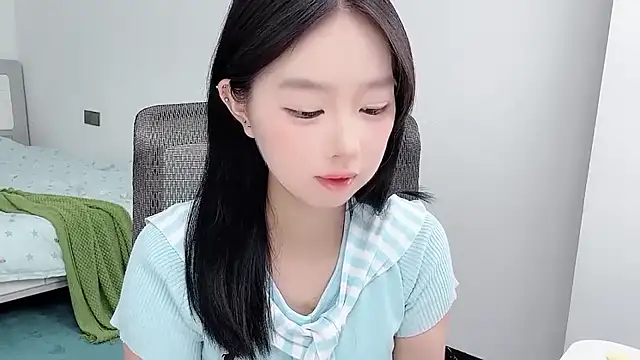 Yoyo33355 online show from 07/04/26, 03:57