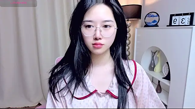 miuu6868 online show from 06/06/26, 02:06