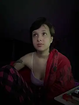 Snapshot of sweetielexxii chatting on 06/18/26, 12:42 sweetielexxii online show from 06/18/26, 12:42