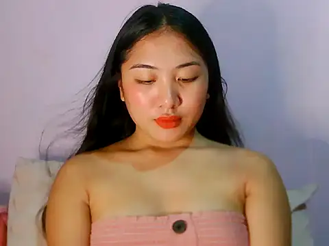 Snapshot of cutie_princess88 chatting on 06/19/26, 05:30 cutie princess88 online show from 06/19/26, 05:30
