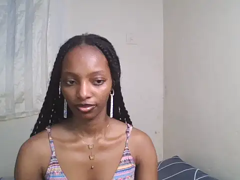 Snapshot of CUTE-MESSY chatting on 06/10/26, 12:39 CUTE-MESSY online show from 06/10/26, 12:39
