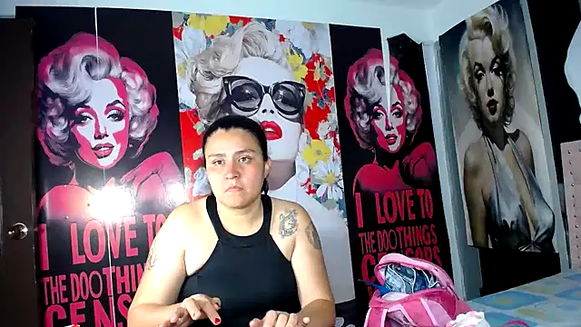 BaddieLuxe  online show from 05/26/26, 10:35