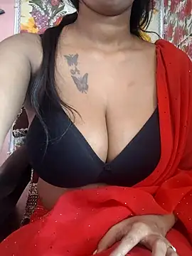 Snapshot of Miss_Fiza chatting on 06/05/26, 06:18 Miss Fiza online show from 06/05/26, 06:18