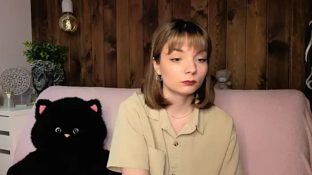IvoryPesante online show from 06/05/26, 07:30
