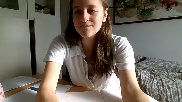 SoftieSophie online show from 05/31/26, 06:08