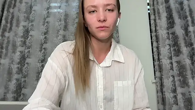 DanikaMory online show from 06/24/26, 02:04