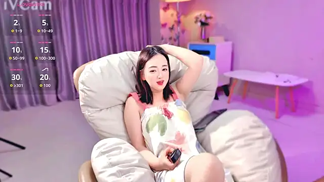 qianqianliao online show from 06/02/26, 01:44