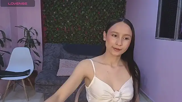Snapshot of sexy_ailin chatting on 07/08/26, 07:03 sexy ailin online show from 07/08/26, 07:03