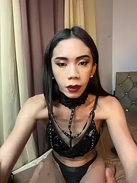 Snapshot of CassandraLovve chatting on 06/19/26, 08:31 CassandraLovve online show from 06/19/26, 08:31