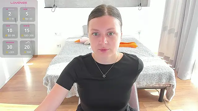 Kitkatvel online show from 06/26/26, 05:35