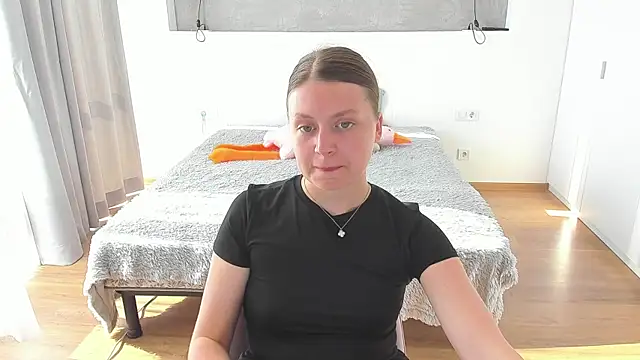 Kitkatvel online show from 06/25/26, 05:34