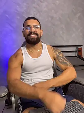 Snapshot of RoccoSaenz chatting on 06/01/26, 07:46 RoccoSaenz online show from 06/01/26, 07:46
