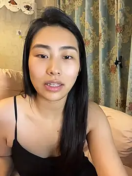 zhenzhen-888 online show from 06/22/26, 02:36