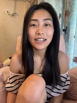 zhenzhen-888 online show from 06/15/26, 06:57