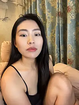 zhenzhen-888 online show from 07/04/26, 05:28