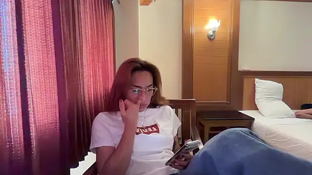 Snapshot of TsOlgaMarie chatting on 05/31/26, 02:28 TsOlgaMarie online show from 05/31/26, 02:28