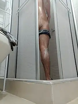 Snapshot of thelonioussexxx chatting on 06/20/26, 01:27 thelonioussexxx online show from 06/20/26, 01:27