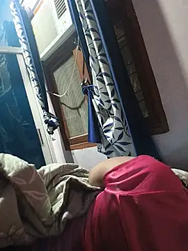 sexycouplesdesii online show from 06/10/26, 07:04