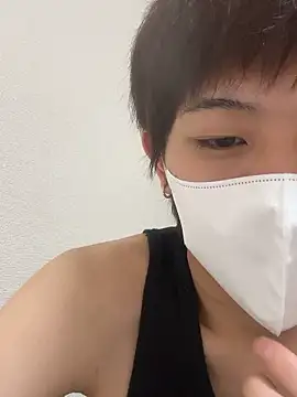 Snapshot of shoyan31goo chatting on 06/01/26, 04:24 shoyan31goo online show from 06/01/26, 04:24