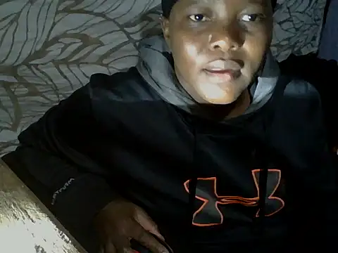 Thia bunny online show from 06/19/26, 04:24