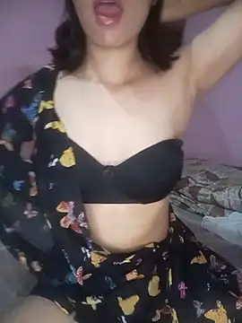 Noughty girl00 online show from 07/09/26, 06:25