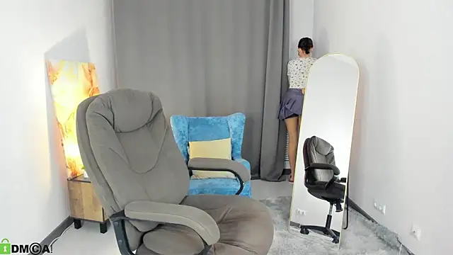 Snapshot of eva_sicret chatting on 07/11/26, 04:13 eva sicret online show from 07/11/26, 04:13