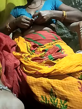 Snapshot of maliska-rani chatting on 07/03/26, 04:46 maliska-rani online show from 07/03/26, 04:46