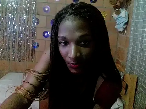 Tinvaldan1204 online show from 06/18/26, 03:38